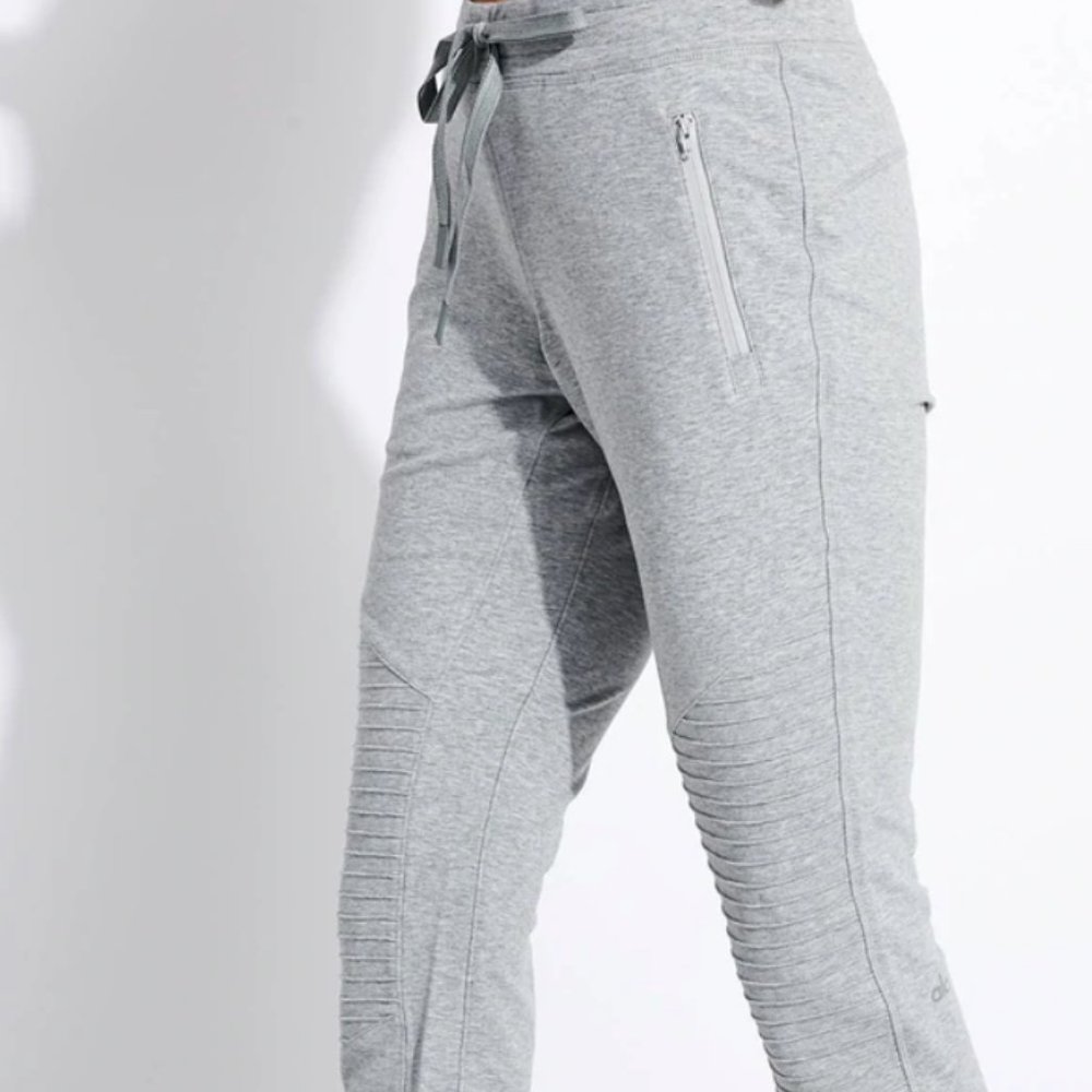 Alo Yoga Urban Moto Sweatpant